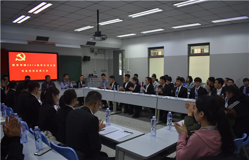 c90b9cfa7e2f4cd49ab7b3c14f0b2a1d.jpg 电竞实时数据网