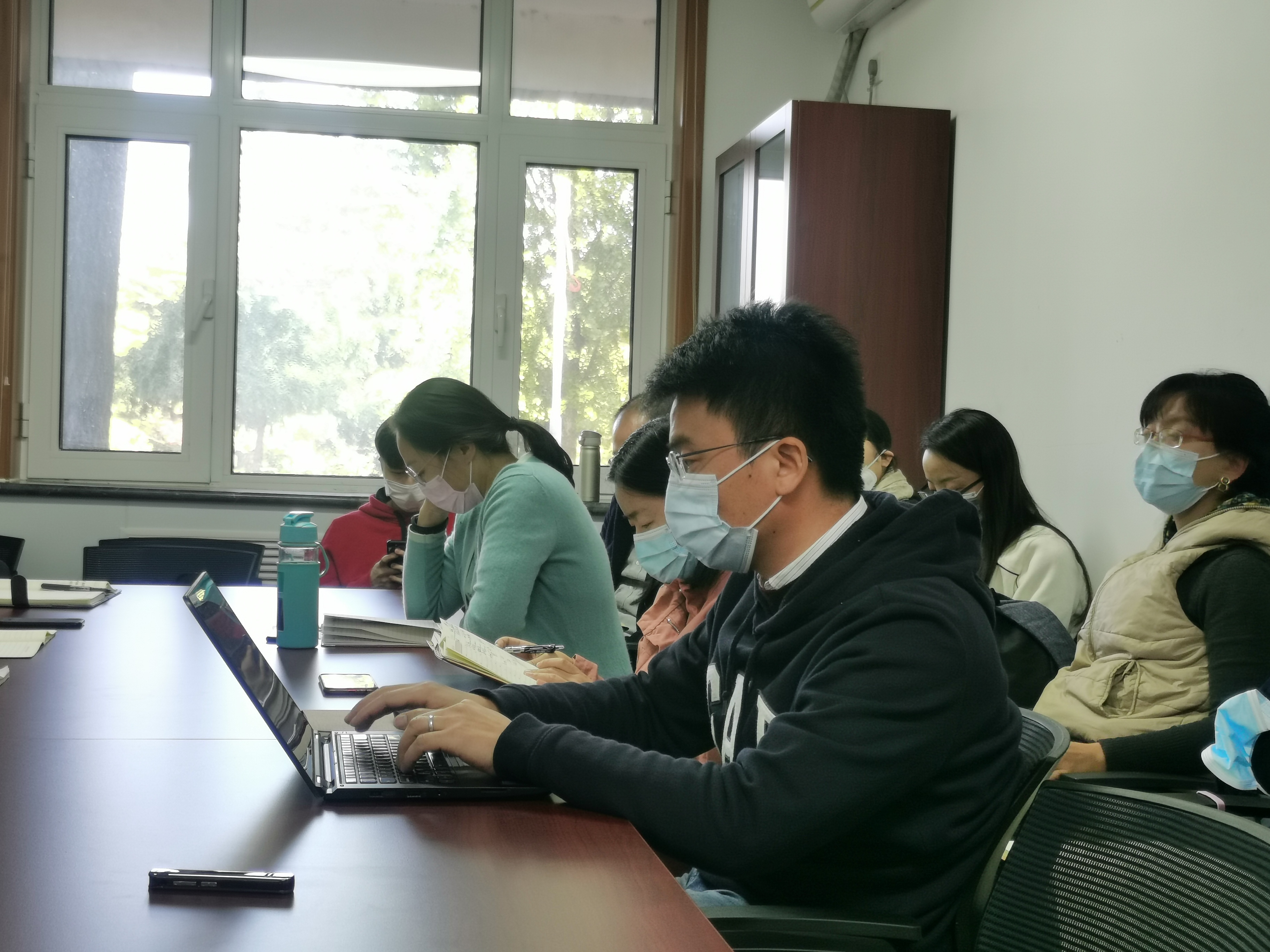 c58517bb1e414f2cae5ba38d6e16ee61.jpg 电竞实时数据网