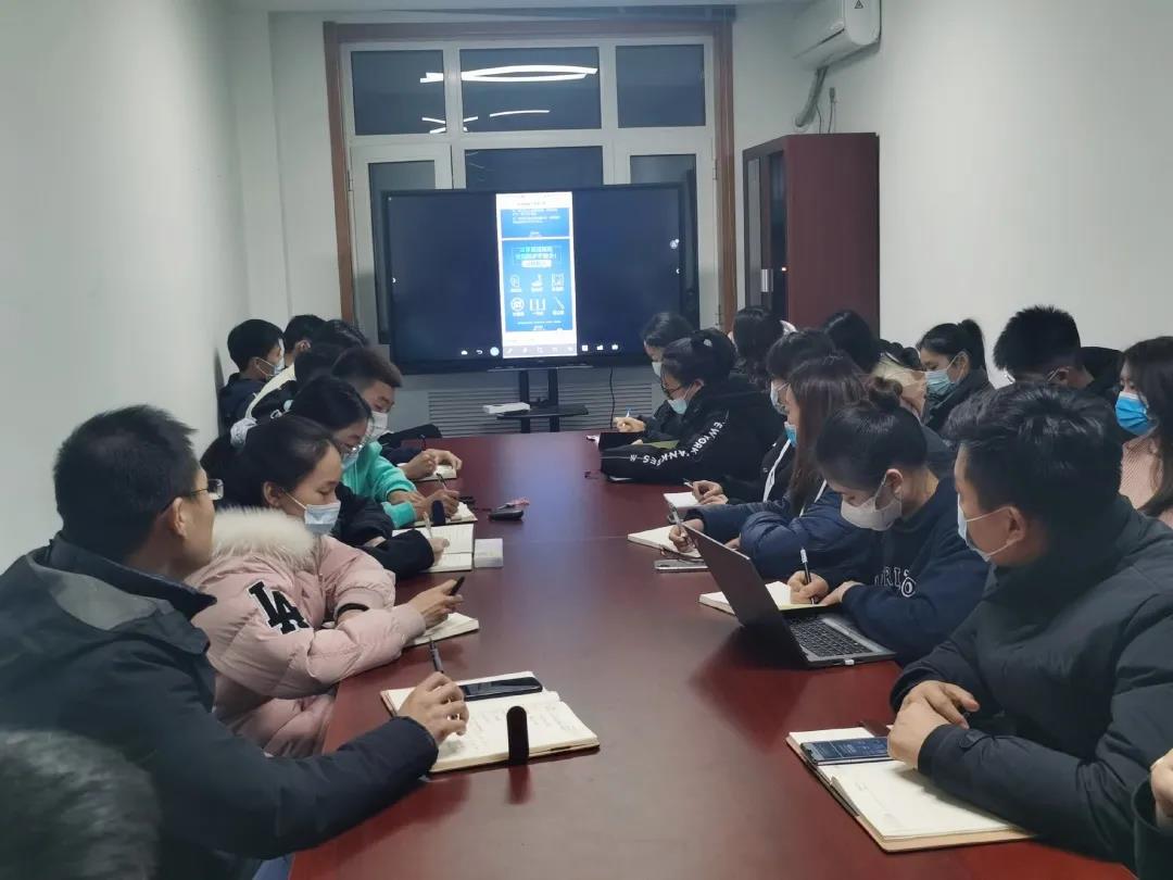 8bb665f3525a4b3da4e38aac8419e09d.jpg 电竞实时数据网